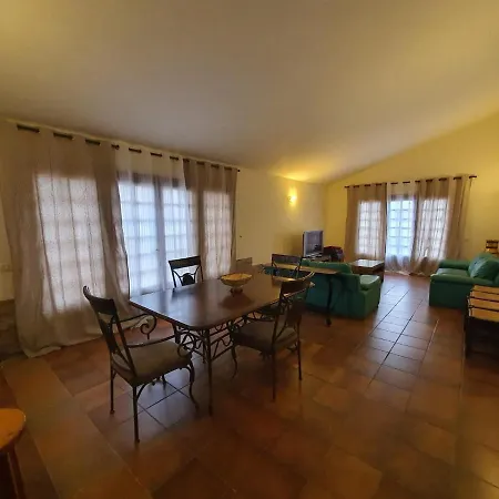 Вилла Exclusively Located Golf With Heated Pool Сан Мигель