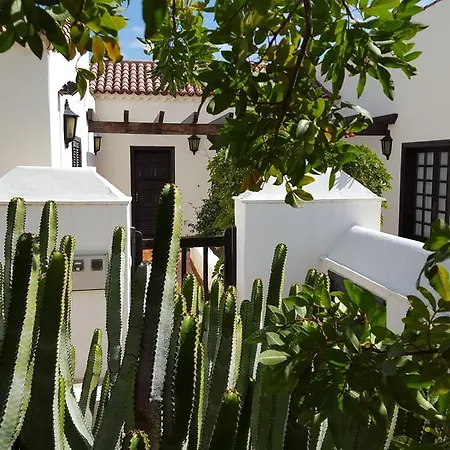 Villa Exclusively Located Golf With Heated Pool San Miguel de Abona