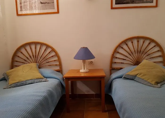 Exclusively Located Golf With Heated Pool 别墅