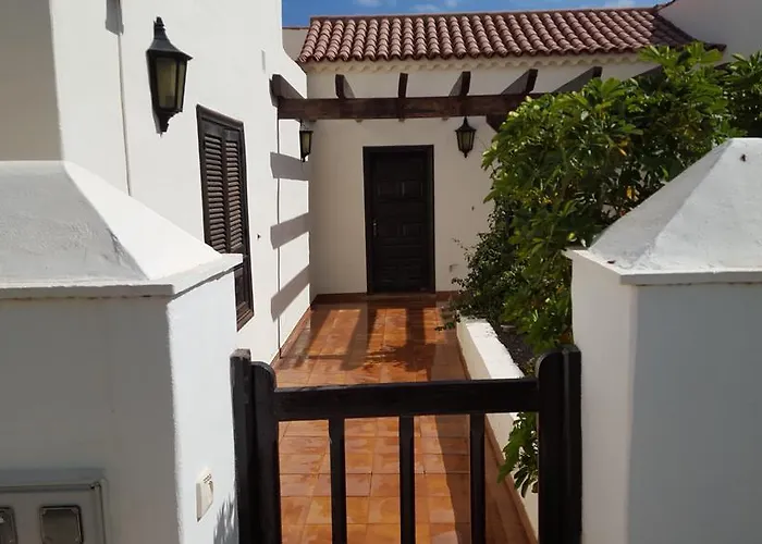 Villa Exclusively Located Golf With Heated Pool San Miguel de Abona